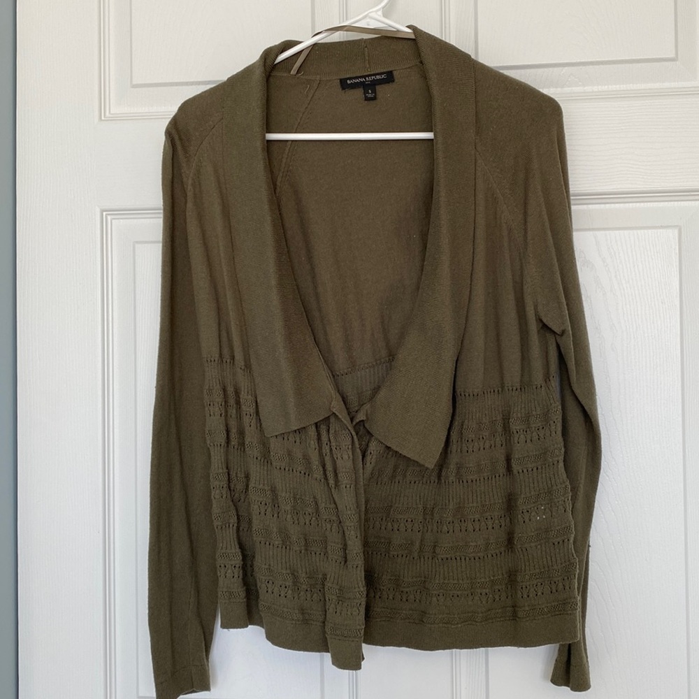 Banana Republic Olive green knit-type open cardigan